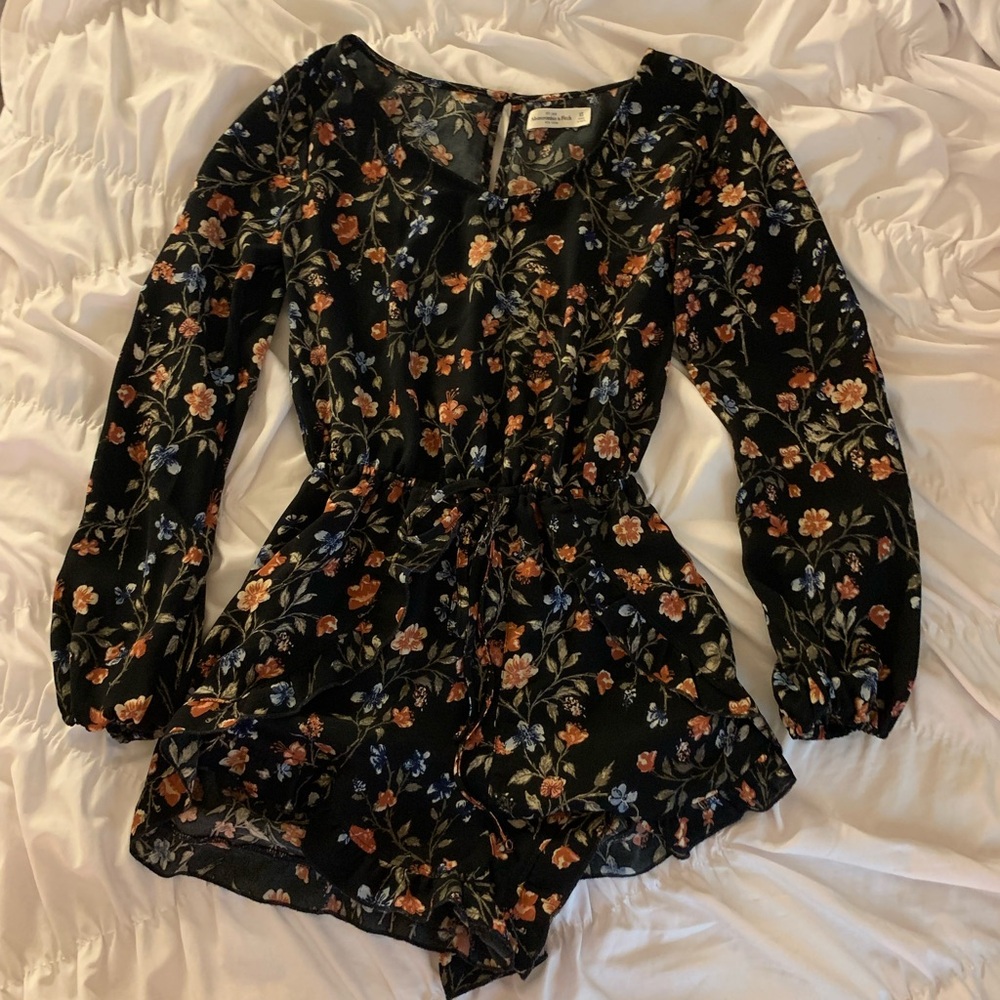 Abercrombie & Fitch Floral Romper